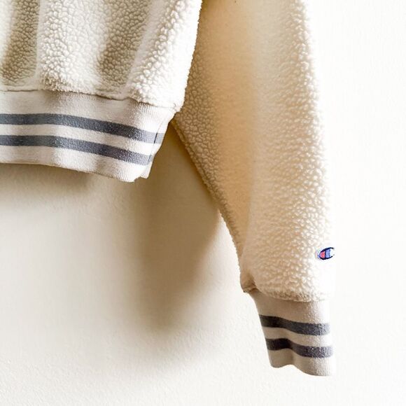 Champion Minnesota Sherpa Sweatshirt Size M - Picture 4 of 5